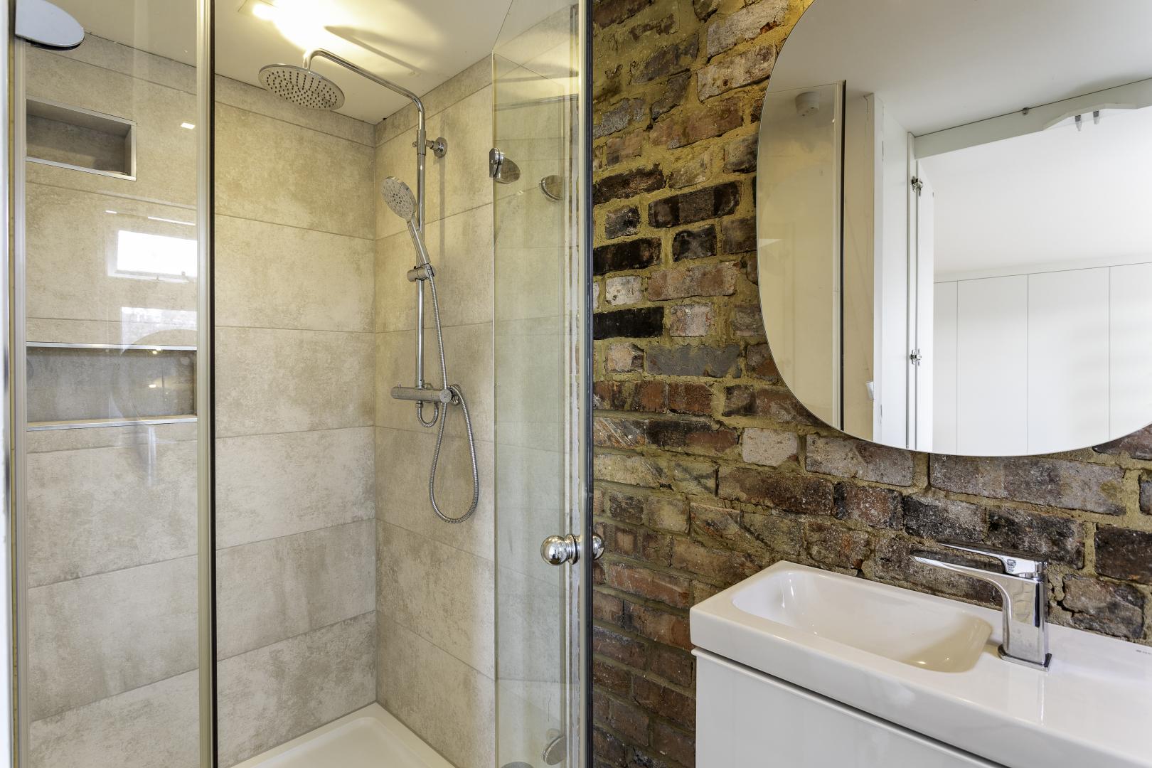 Stunning House Hamilton Road, Dollis Hill